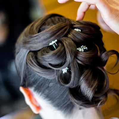Elegant wedding hair accessories